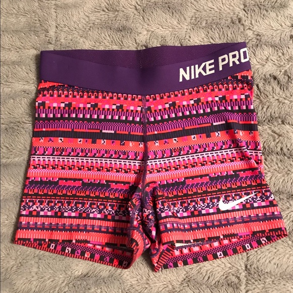 Nike Pants - EUC Nike Pro Spandex S